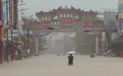 Ngập lụt nặng ở Thái Lan: Báo động đỏ, 103 khu dân cư phải sơ tán