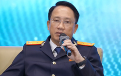 "Người bán hàng ngoài chợ tay dao, tay thớt, thời gian đâu để ghi chép doanh số, dù nhớ rất giỏi, nhẩm rất nhanh"