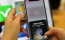 Tại sao kẻ lừa đảo biết rõ số tài khoản, CCCD, hình ảnh sinh trắc học,... để đăng nhập ứng dụng ngân hàng và rút tiền của nạn nhân?