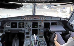 Airbus có cảnh báo khẩn, Cục Hàng không Việt Nam họp xuyên đêm