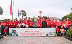 Chạm vào tổ quốc từ những cột mốc biên cương