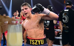 Võ sĩ boxing gây choáng váng với tiết lộ uống sữa vợ để tăng lực