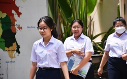 Phòng mưa ngập, nhiều trường ở TP.HCM cho học sinh tan trường sớm