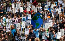 Bất ngờ: Làn sóng sa thải hàng loạt không phải do AI, trí tuệ nhân tạo không phải "đại dịch thất nghiệp"