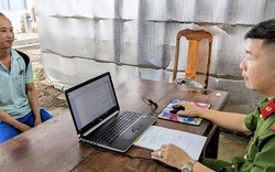 Tạm giữ đối tượng hiếp dâm 2 bé gái cùng xóm