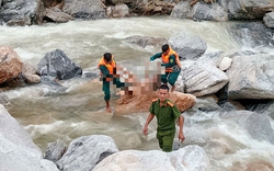 Nước lớn đột ngột đổ về, 5 em nhỏ tắm sông bị cuốn trôi