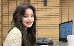 Sếp hỏi đồng nghiệp khác làm việc thế nào: Người bình thường bối rối, người EQ cao chỉ nói 1 câu vừa ghi điểm vừa không làm mất lòng ai