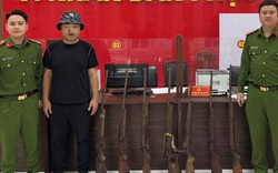 Đang phá dỡ công trình tại một công ty, nam công nhân vội báo công an khi phát hiện súng tại tầng hầm