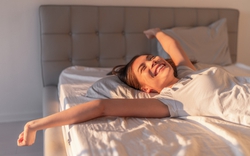 5 đặc điểm giấc ngủ của một người sống thọ