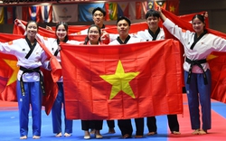 Ảnh: Taekwondo gặt HCV cho đoàn Việt Nam sau cả ngày dài, kết thúc bằng nước mắt hạnh phúc vô bờ