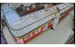 Công an ở TPHCM bắt người giúp việc trộm vàng của chủ nhà