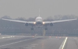 Vì sao máy bay vẫn cất cánh được trong sương mù dày đặc?