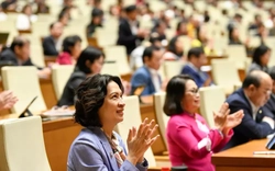 Người từ 75 tuổi đang hưởng trợ cấp hưu trí sẽ được hưởng 100% chi phí khám, chữa bệnh