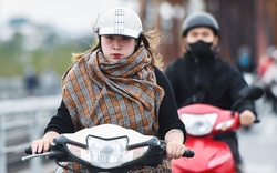 Gió mùa Đông Bắc tràn về, Hà Nội rét căm căm 12 độ C: Thứ Bảy mưa gió, Chủ nhật lạnh buốt