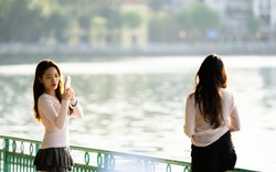 Toàn cảnh Hà Nội hôm nay thật lạ: Bầu trời trong vắt, chất lượng không khí “lọt top” tốt trên thế giới