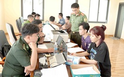 Hàng chục người bỏ chạy từ nhà ăn của công ty, kết thúc chuỗi ngày sống trong "địa ngục"