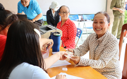 Những người dân nào sẽ nhận được các khoản tiền từ 1 đến 2 triệu đồng dịp Tết Nguyên đán tới đây?