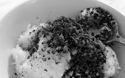 Bé 4 tuổi nguy kịch sau khi ăn món quen thuộc mẹ vẫn nấu hằng tuần