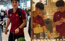 Tóm dính thủ môn 1m91 điển trai gây sốt cõi mạng đi mua sắm, sao U22 Việt Nam mang theo mũ cối về nước