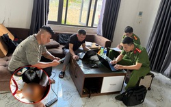 Vụ bé gái bị xích chân trong phòng: Người bố nói lý do bất ngờ