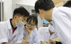 Bằng cấp ngành y: 50 năm qua, hai bộ chưa tìm được tiếng nói chung