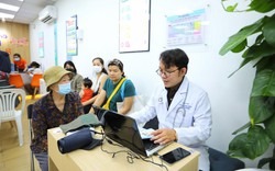 Dịch cúm mùa tại châu Á: Giải pháp bảo vệ sức khỏe người cao tuổi trong thời tiết cực đoan