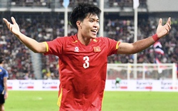 Tuyển thủ U22 Việt Nam gây sốt vì "bớt việc" của phiên dịch viên, trả lời phỏng vấn bằng tiếng Anh cực mượt