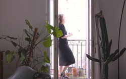 Cô gái tiết kiệm 10 năm mới mua được nhà: Căn hộ "nhỏ như mắt muỗi" mà siêu chữa lành