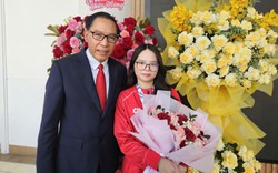 Nỗi lòng của người cha từng phản đối con gái chơi game