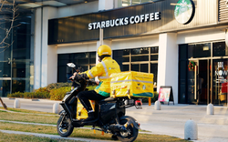 Shipper bị bỏng vì 2 ly trà nóng của Starbucks: Đòi bồi thường 1,3 nghìn tỷ đồng, phán quyết của tòa gây bất ngờ