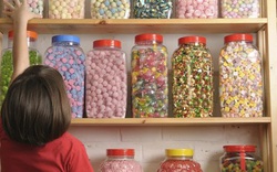 Người đàn ông trúng số hơn 18 tỷ đồng nhờ thói quen "kỳ lạ" của con gái