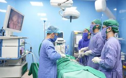 Phẫu thuật liên tiếp hai ca thủng ruột do dị vật xương