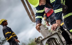 Một kỳ tích điện cao thế xuất hiện ở Cuba