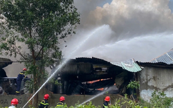 Một đội chữa cháy và cứu nạn cứu hộ ở TPHCM cứu tài sản 200 tỉ đồng cho doanh nghiệp