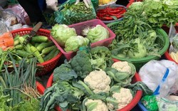 Chợ Việt luôn sẵn 4 loại rau ít thuốc trừ sâu bậc nhất, ăn vào còn giúp chống ung thư