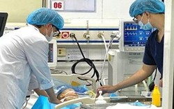 Phối hợp liên khoa cứu sống bệnh nhi sốc tim do viêm cơ tim virus