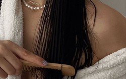 8 hành động quen đang khiến tóc bạn mỏng đi từng ngày