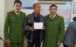 Phát hiện người đàn ông Cao Bằng chuẩn bị chuyển khoản 67 triệu đồng vào 1 tài khoản nhiều nghi vấn: Công an tiếp cận, yêu cầu làm rõ