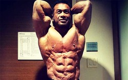 "Quái vật thể hình" sở hữu vòng 2 cuồn cuộn từng tảng  dị thường nhất thế giới