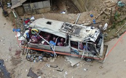 Vụ lật xe đi từ thiện khiến 9 người chết: Cô gái 22 tuổi thoát nạn vì dừng hành trình giữa chừng