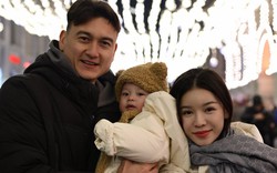 Gia đình thủ môn Lâm Tây và Yến Xuân đưa con trai về Nga, khung hình gia đình đẹp xuất sắc