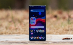 Giảm cực mạnh, chiếc điện thoại này đang "át vía" iPhone 17 Pro Max