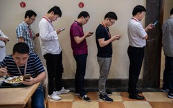 Dân tình Việt "kêu ầm trời" vì một thứ tăng giá còn hơn cả vàng: Nguy cơ không mua bây giờ là còn lên nữa