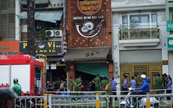 2 cô gái thoát chết trong vụ cháy quán ăn ở TP.HCM: Phá cửa sau, ném gấu bông rồi nhảy từ độ cao 10m xuống đất