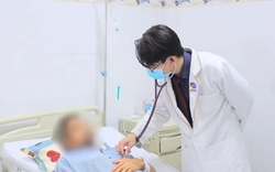 Sai lầm phổ biến sau khi bị rắn độc cắn khiến người đàn ông nguy kịch