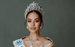 Á hậu Hoàn vũ bị tước danh hiệu