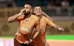 HAGL thắng sốc ở phút 99, gần như đập tan mộng vô địch V.League của HLV châu Âu