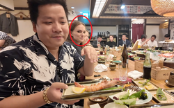 Khoa Pug sốc nặng khi lên Google tra tên người phụ nữ cứ nhìn mình trong quán ăn, hoang mang vì không nghĩ chuyện này lại xảy ra