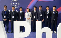 8/8 học sinh Việt Nam giành huy chương Olympic Vật lý châu Á 2025