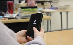 TikTok sẽ chặn lướt video sau 10 giờ tối, người dùng bị ép ngồi thiền